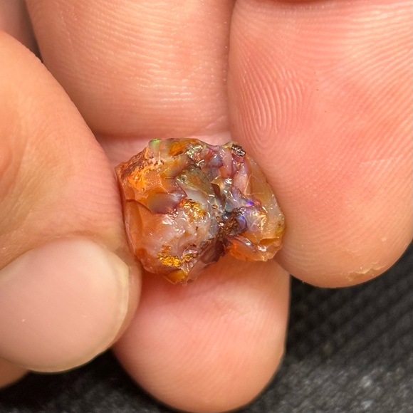 Natural Mexican Fire Opal Specimen Prism With An Array Of Natural Shapes - Picture 7 of 10